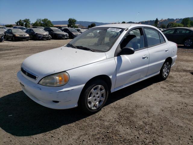 KNADC123026193740 - 2002 KIA RIO WHITE photo 1