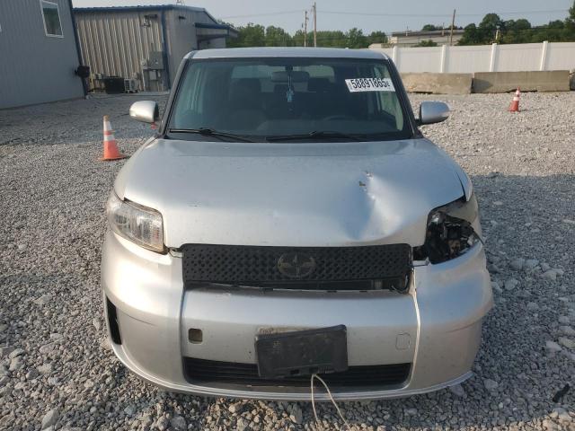 JTLKE50E181029701 - 2008 TOYOTA SCION XB SILVER photo 5