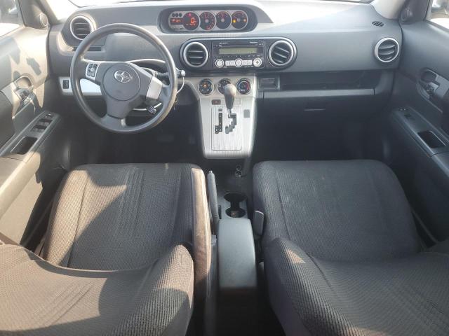 JTLKE50E181029701 - 2008 TOYOTA SCION XB SILVER photo 8