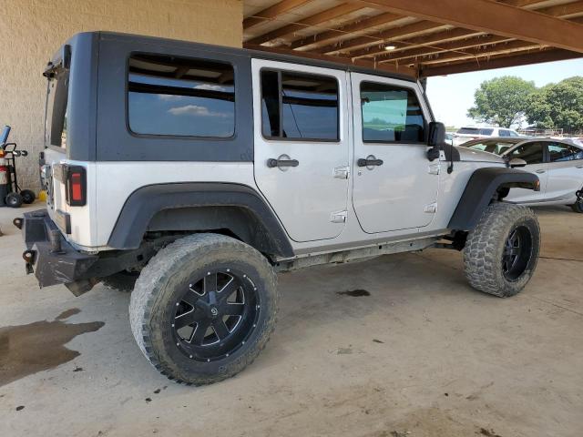 1J4GA39198L635960 - 2008 JEEP WRANGLER U X SILVER photo 3