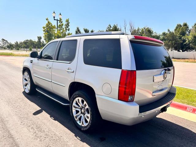 1GYUKBEF3AR244642 - 2010 CADILLAC ESCALADE LUXURY SILVER photo 3