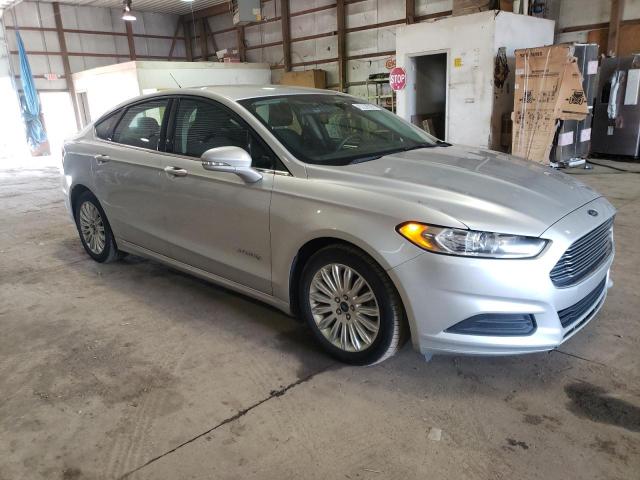 3FA6P0LU3GR264561 - 2016 FORD FUSION SE HYBRID SILVER photo 4