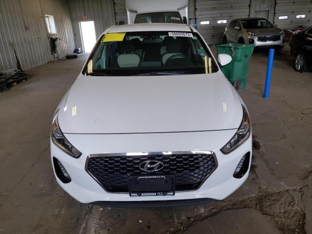 KMHH35LE4JU010101 - 2018 HYUNDAI ELANTRA GT WHITE photo 5