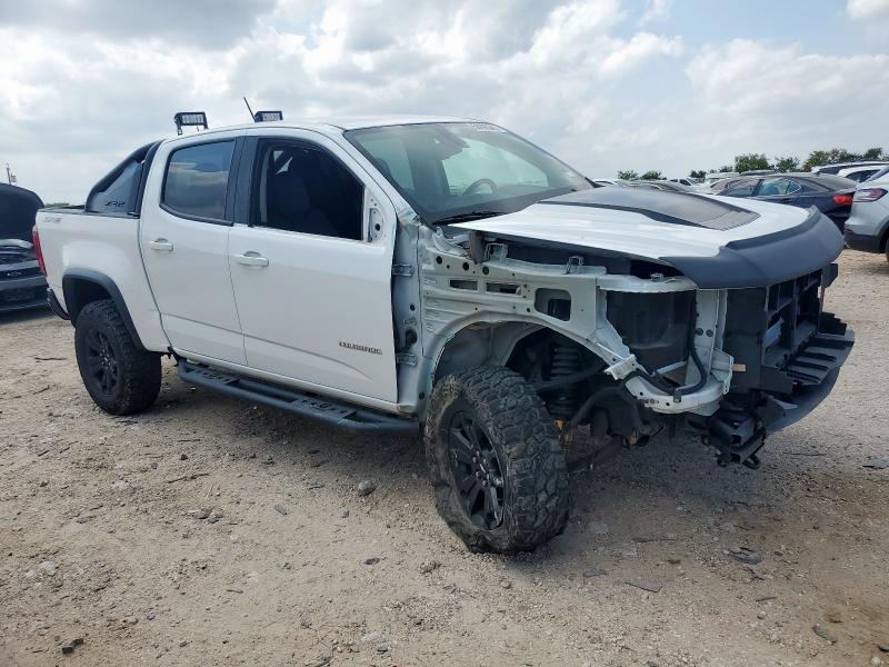 1GCGTEEN3K1249199 - 2019 CHEVROLET COLORADO ZR2 WHITE photo 4