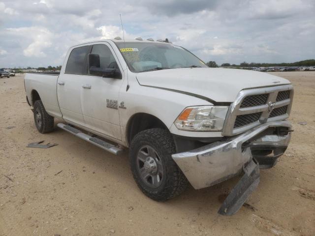 3C63R3HL1JG323979 - 2018 RAM 3500 SLT WHITE photo 4