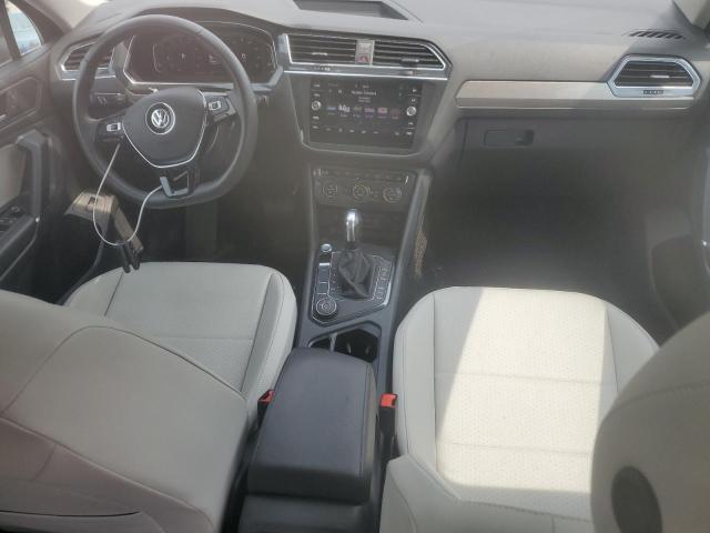 3VV2B7AXXLM113559 - 2020 VOLKSWAGEN TIGUAN SE 黑色 照片 8