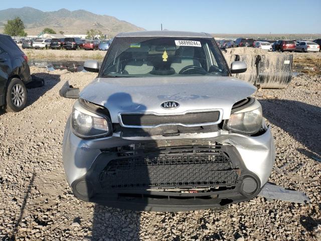 KNDJN2A20G7838421 - 2016 KIA SOUL SILVER photo 5