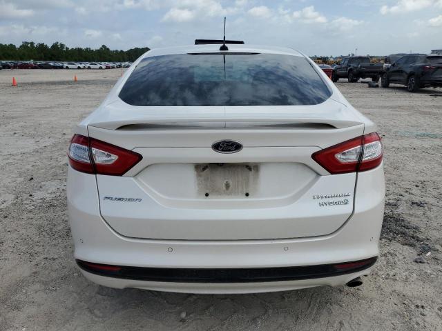 3FA6P0RUXFR292654 - 2015 FORD FUSION TITANIUM HEV WHITE photo 6