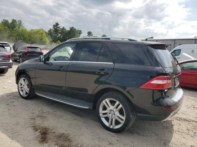 4JGDA5HB8FA532435 - 2015 MERCEDES-BENZ ML 350 4MATIC BLACK photo 2