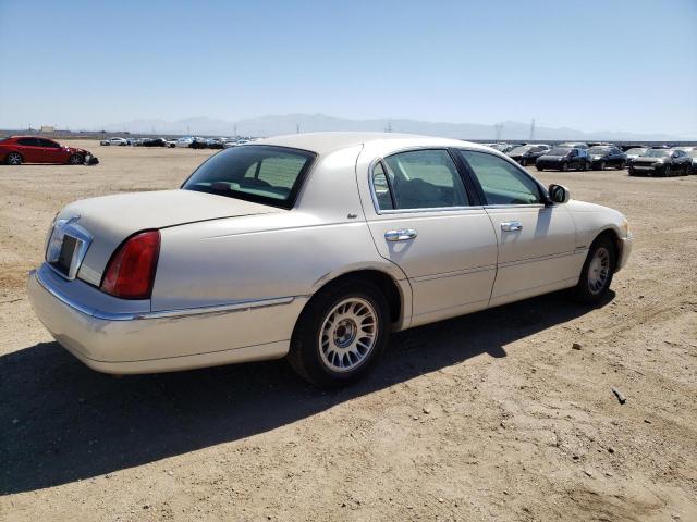 1LNHM83W1YY810400 - 2000 LINCOLN TOWN CARTIER TAN photo 3