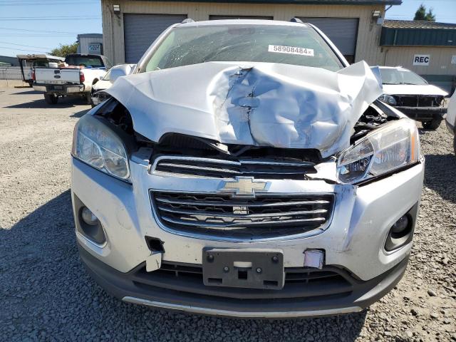 3GNCJTSB0FL197703 - 2015 CHEVROLET TRAX LTZ SILVER photo 5