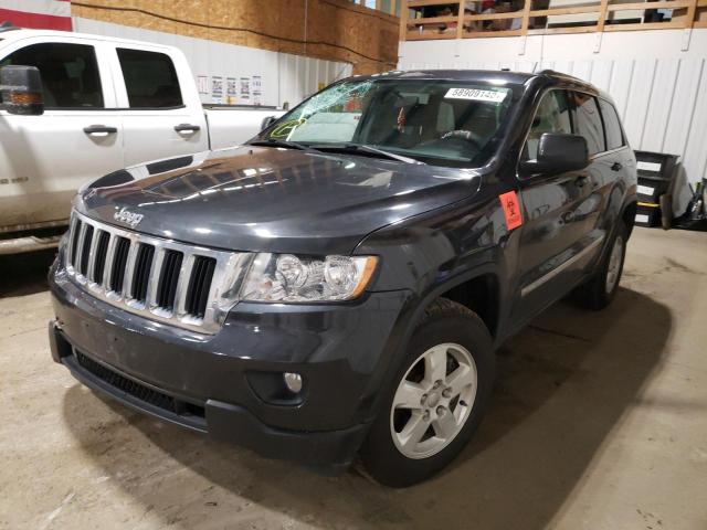 1J4RR4GG6BC576159 - 2011 JEEP GRAND CHER LAREDO GRAY photo 2