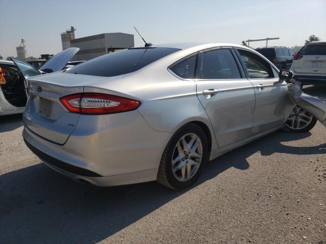 3FA6P0H76GR397964 - 2016 FORD FUSION SE SILVER photo 3