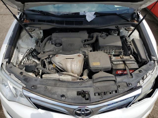 4T4BF1FK8ER392068 - 2014 TOYOTA CAMRY L WHITE photo 11