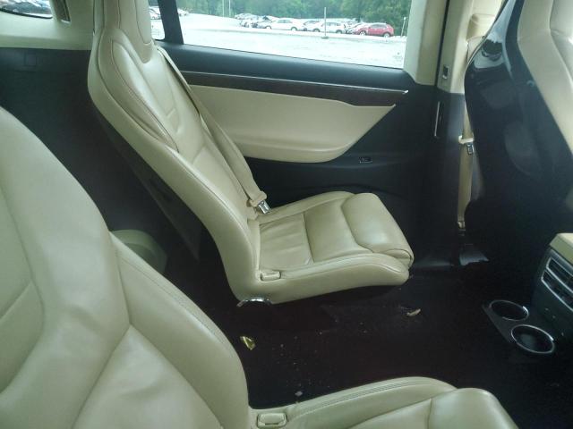 5YJXCBE20HF044623 - 2017 TESLA MODEL X GRAY photo 10