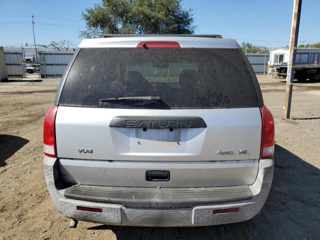 5GZCZ63B72S800481 - 2002 SATURN VUE SILVER photo 6