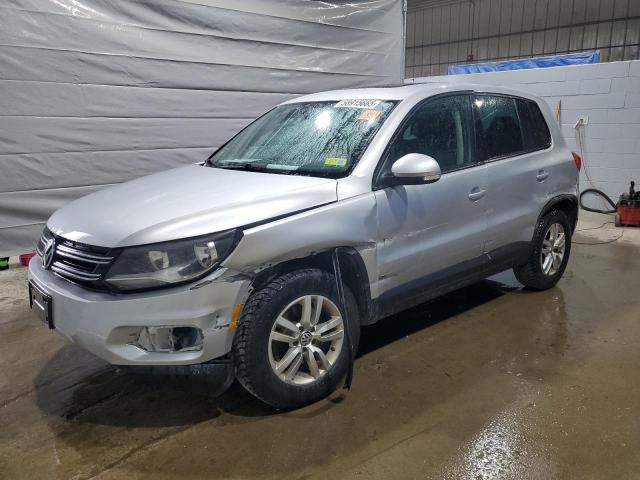 2013 VOLKSWAGEN TIGUAN S, null