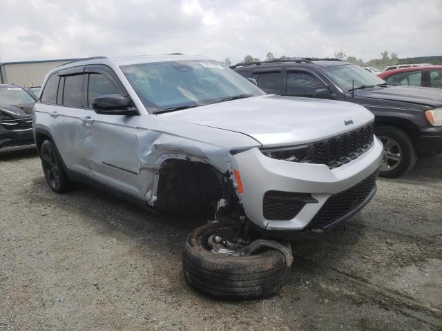 1C4RJGAG6RC708001 - 2024 JEEP GRAND CHER LAREDO Күміс фото 4