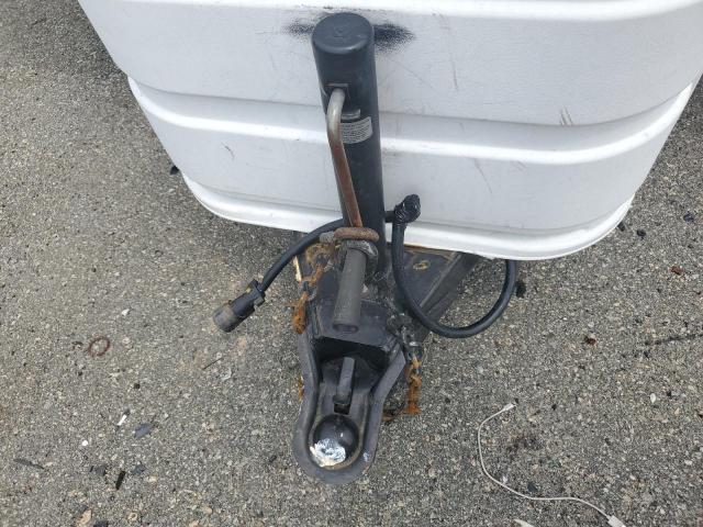 1H0T2TG159A059110 - 2009 HOLIDAY RAMBLER TRAILER WHITE photo 8