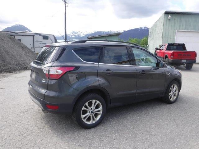 1FMCU9GD0JUC95119 - 2018 FORD ESCAPE SE CHARCOAL photo 3