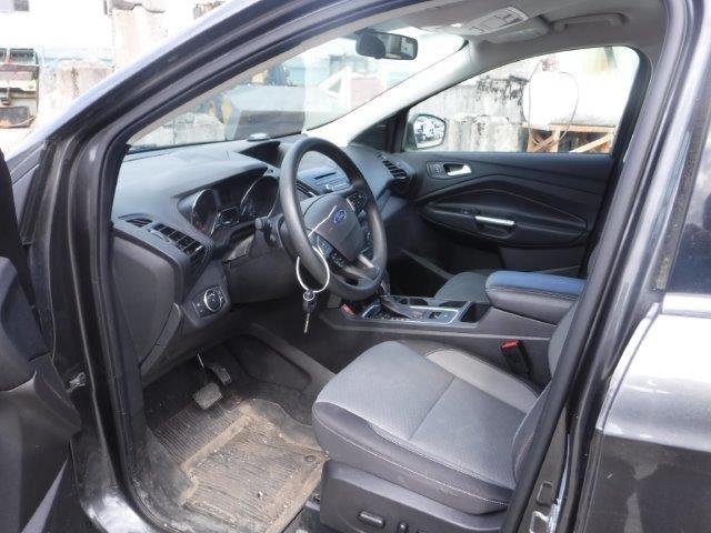 1FMCU9GD0JUC95119 - 2018 FORD ESCAPE SE Графитовый фото 7