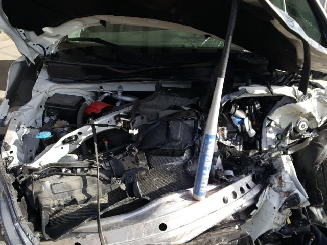 5FNRL6H72JB006453 - 2018 HONDA ODYSSEY EXL WHITE photo 7