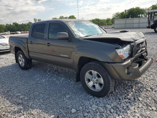 3TMJU4GN6BM114683 - 2011 TOYOTA TACOMA DOUBLE CAB PRERUNNER BROWN photo 4