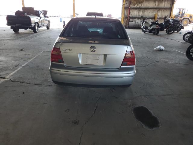3VWRA29M1YM100748 - 2000 VOLKSWAGEN JETTA GL 银色 照片 6