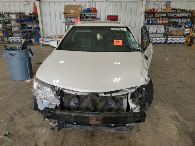 4T1BF1FK9CU627097 - 2012 TOYOTA CAMRY BASE WHITE photo 5