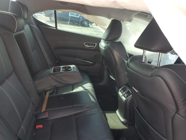 19UUB2F53JA007435 - 2018 ACURA TLX TECH WHITE photo 10