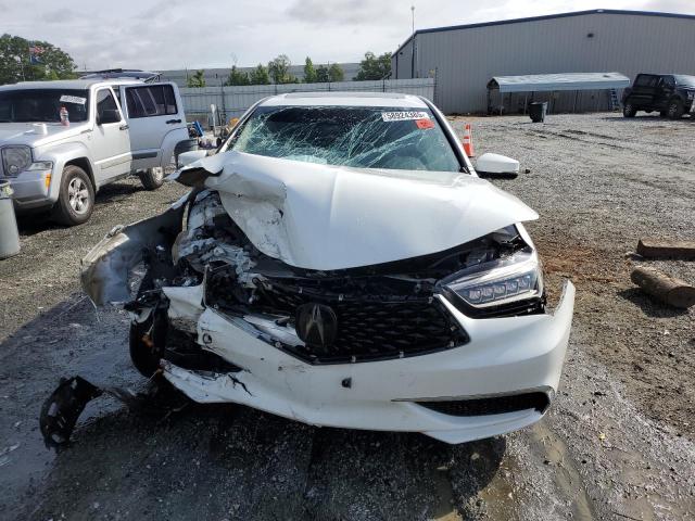 19UUB2F53JA007435 - 2018 ACURA TLX TECH WHITE photo 5