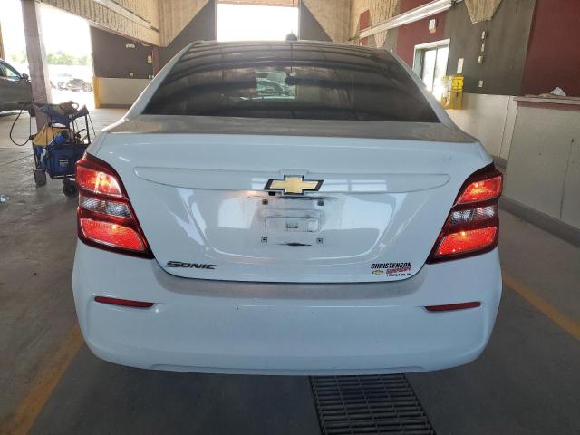 1G1JB5SH8H4175625 - 2017 CHEVROLET SONIC LS WHITE photo 6