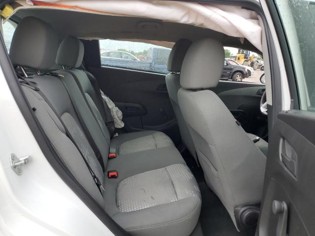 1G1JG6SB0K4132388 - 2019 CHEVROLET SONIC WHITE photo 11
