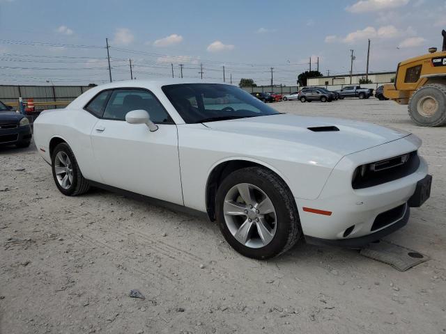 2C3CDZAG9NH195685 - 2022 DODGE CHALLENGER SXT WHITE photo 4