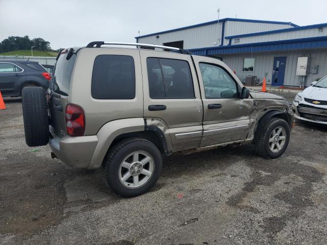 1J8GL58K95W693303 - 2005 JEEP LIBERTY LIMITED BEIGE photo 3