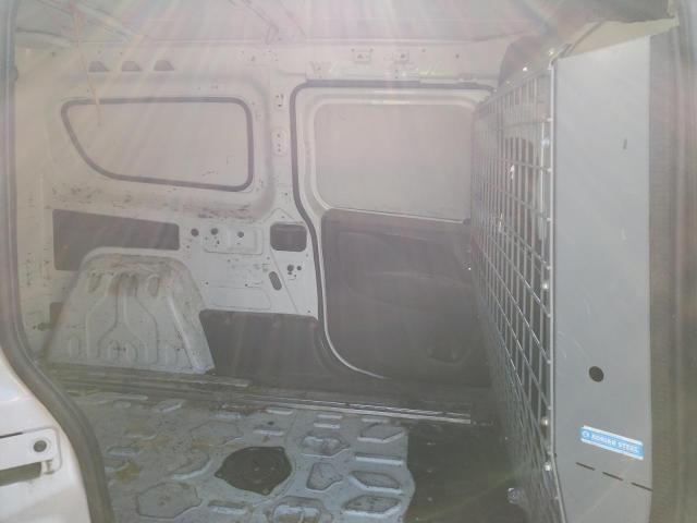 ZFBERFAT2G6C60016 - 2016 RAM PROMASTER 白色 照片 11