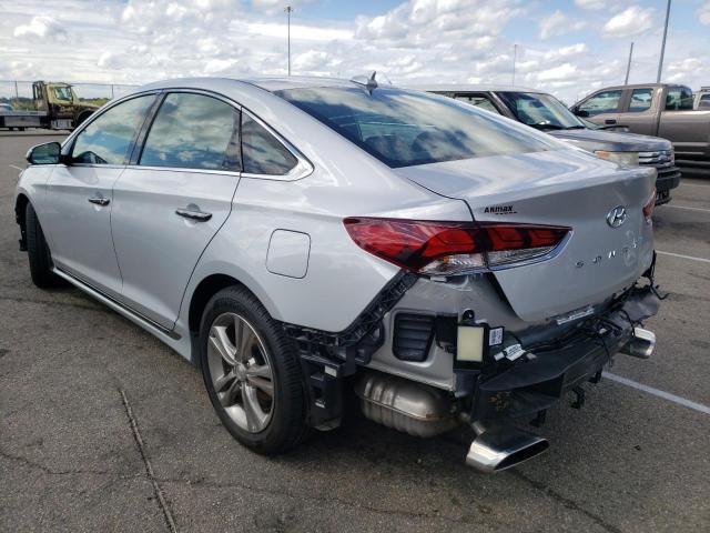 5NPE34AF8KH810120 - 2019 HYUNDAI SONATA LIMITED SILVER photo 3