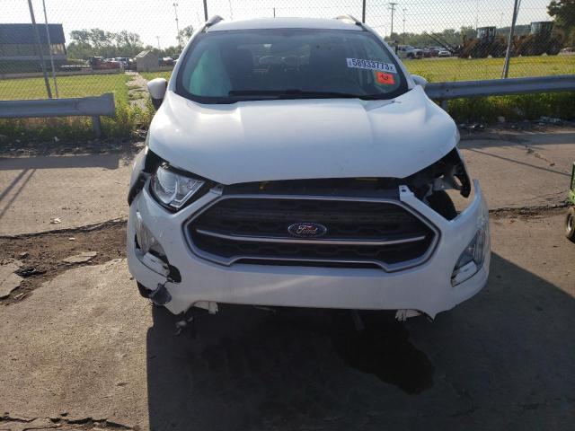 MAJ3P1TE2JC169934 - 2018 FORD ECOSPORT SE WHITE photo 5