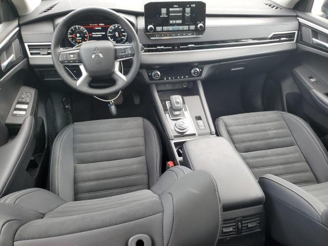 JA4J3VA84RZ071573 - 2024 MITSUBISHI OUTLANDER SE BLACK photo 8