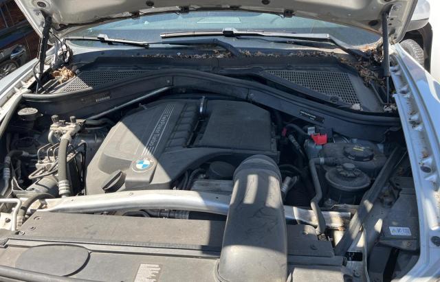 5UXZV4C53CL760738 - 2012 BMW X5 XDRIVE35I SILVER photo 7
