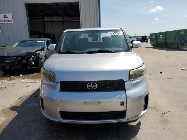 JTLKE50E981008482 - 2008 TOYOTA SCION XB SILVER photo 5