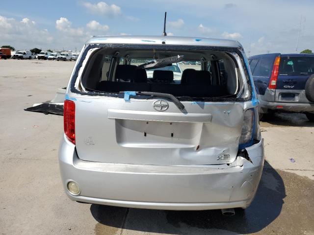 JTLKE50E981008482 - 2008 TOYOTA SCION XB SILVER photo 6