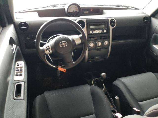 JTLKT334964116772 - 2006 TOYOTA SCION XB SILVER photo 8