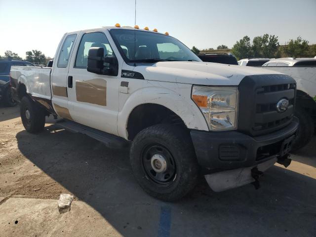 1FT8X3B66BEC42430 - 2011 FORD F350 SUPER DUTY WHITE photo 4