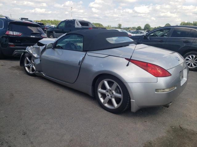 JN1AZ36A84T013002 - 2004 NISSAN 350Z ROADSTER SILVER photo 2