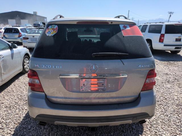 4JGBB22E37A176581 - 2007 MERCEDES-BENZ ML 320 CDI GRAY photo 6