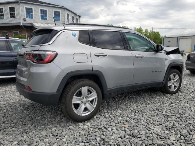 3C4NJDBB0NT182902 - 2022 JEEP COMPASS LATITUDE 灰色 照片 3
