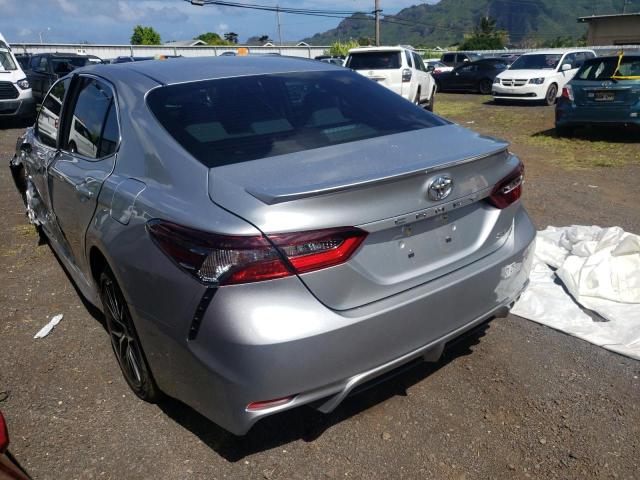 4T1G11AK6PU118926 - 2023 TOYOTA CAMRY SE NIGHT SHADE SILVER photo 2