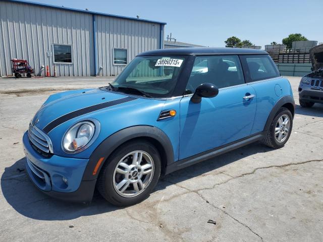 2013 MINI COOPER, 