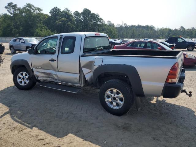 5TETX62N46Z257997 - 2006 TOYOTA TACOMA PRERUNNER ACCESS CAB SILVER photo 2